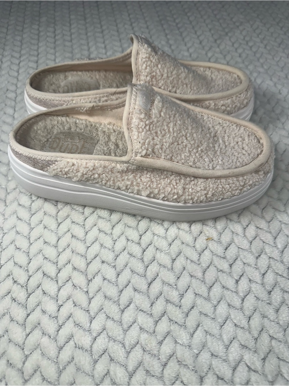 Hey Dude Austin Lift Cozy Mule Blush Womens Size 6W